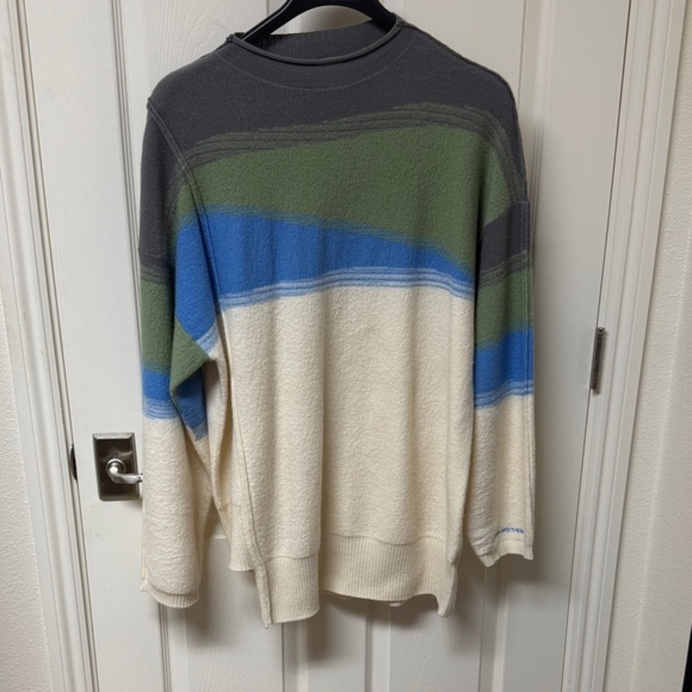 Nike Women's Gray, Green, Blue, and Cream Crewneck Sweater. Oversized